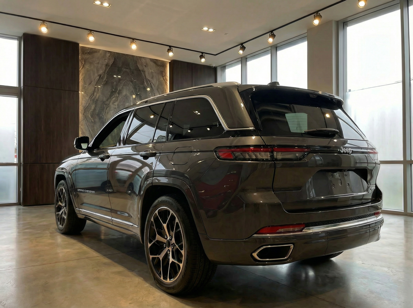 Jeep Grand Cherokee 4xe PHEV Summit Reserve