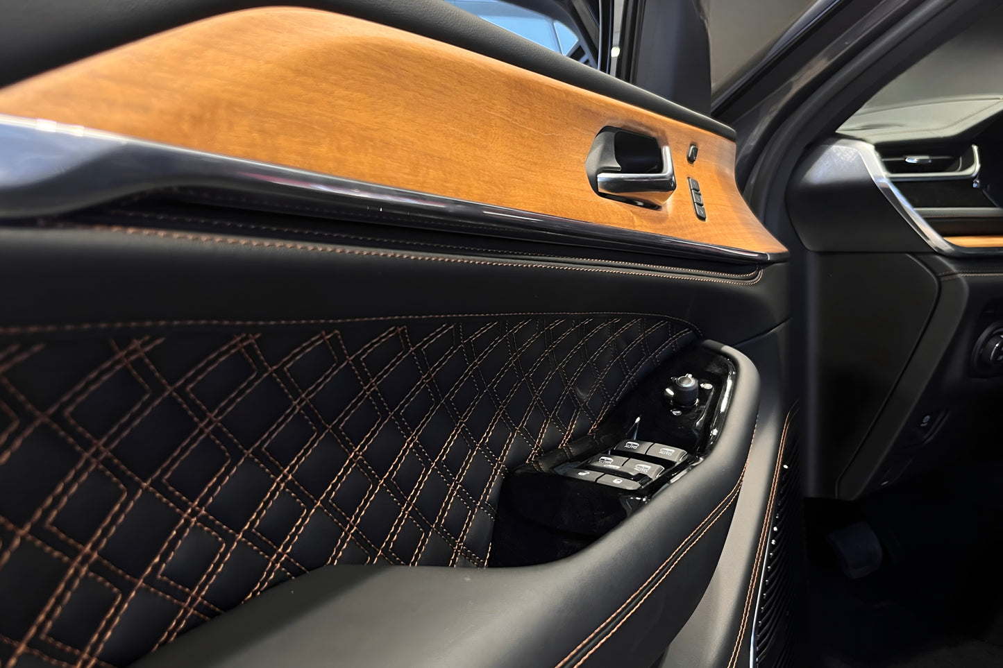 Jeep Grand Cherokee 4xe PHEV Summit Reserve