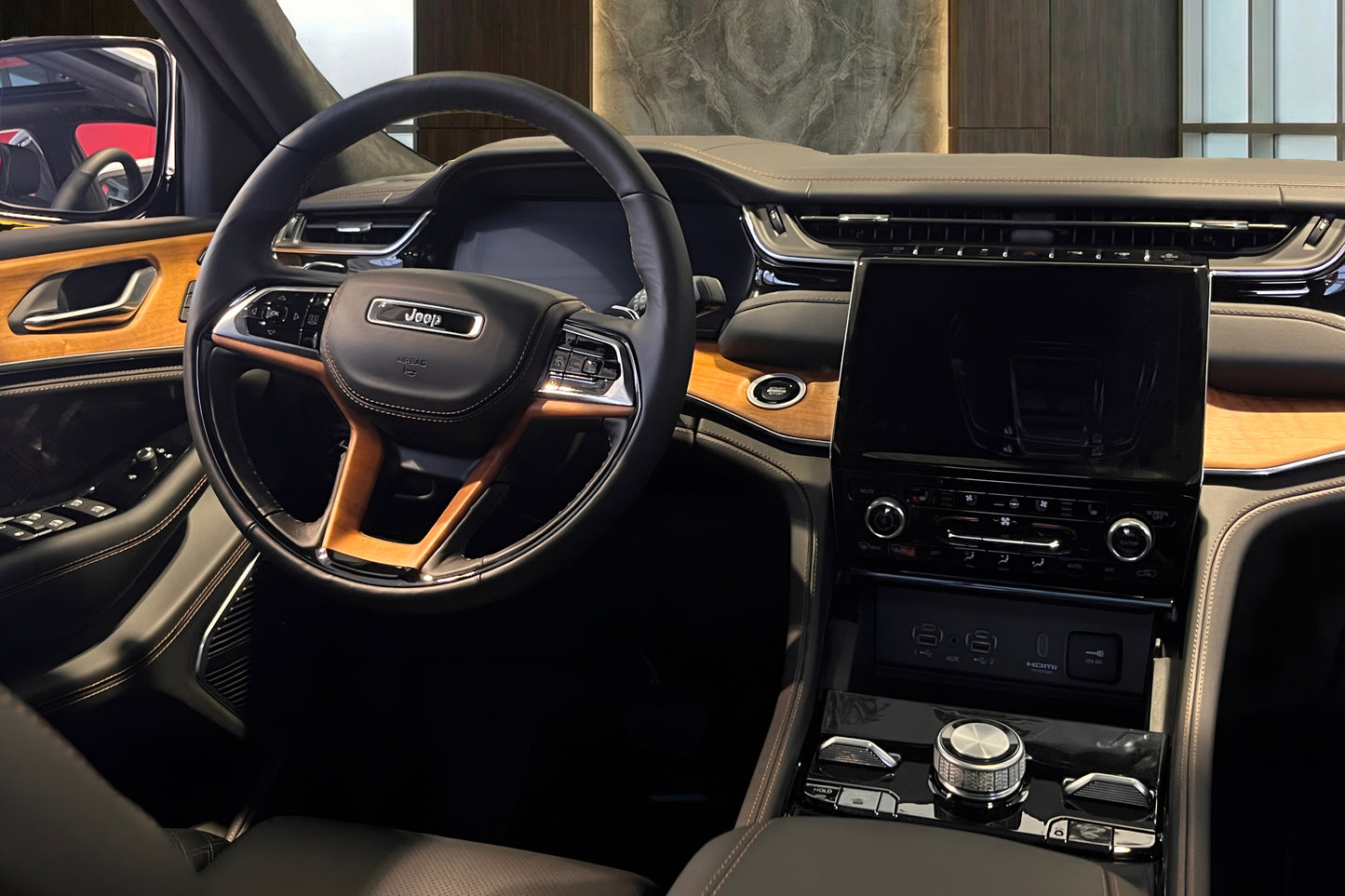 Jeep Grand Cherokee 4xe PHEV Summit Reserve